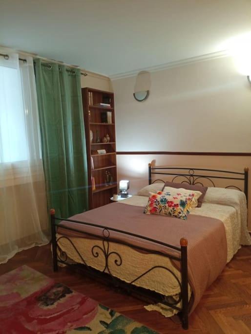 אתונה Romantic Apartment Ideal For Women! מראה חיצוני תמונה